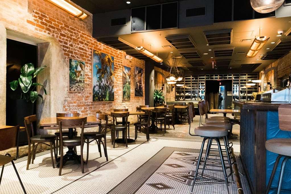 The Old No. 77 Hotel & Chandlery New Orleans Restaurant bilde